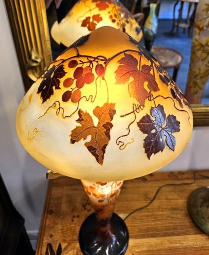 Art nouveau - Emile Gallé - Grande Lampe Champignon Art nouveau "Aux Raisins "
