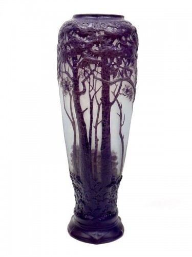 Antiquités - Daum Grand - Vase Soufflé-Moulé Art nouveau Paysage Forestier à l'Aube