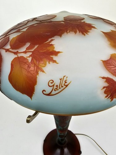 XXe siècle - Emile Gallé - Lampe champignon Art nouveau "Aux noisettes"