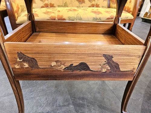 Louis Majorelle -Table à thé Art nouveau "Noisetier et souris" - Antiquités Art Nouveau