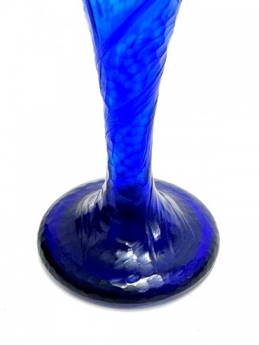 Antiquités - Daum Nancy - Vase Art Nouveau "Iris"