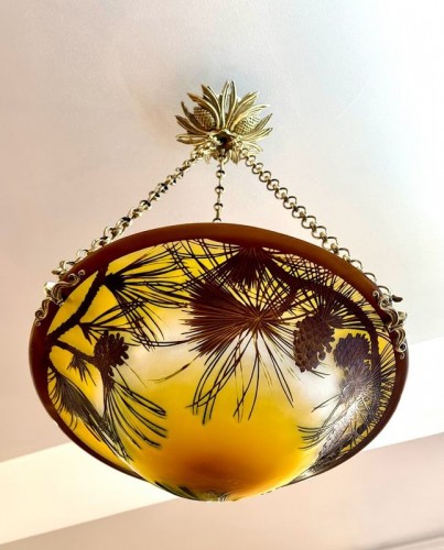 20th century - Emile Gallé - &quot;Pine cones&quot; Art Nouveau ceiling light