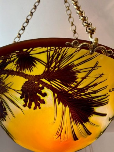 Emile Gallé - &quot;Pine cones&quot; Art Nouveau ceiling light - Art nouveau