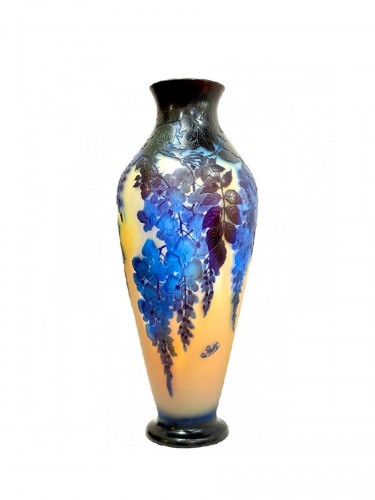 Emile Gallé Monumental Vase "Wisteria"