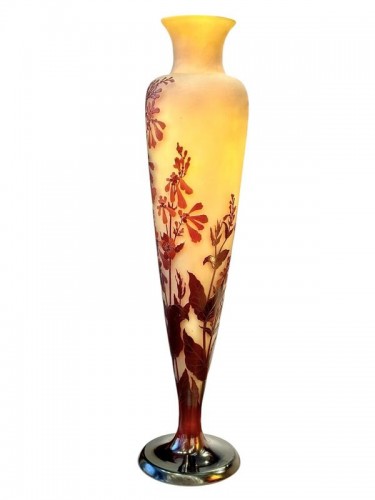 Emile Gallé - Monumental Art Nouveau “Fleurs de Galane” vase - Glass & Crystal Style Art Déco
