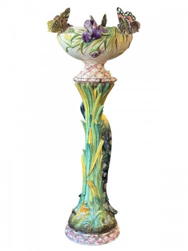 Céramiques, Porcelaines  - Delphin Massier Grand Complet Art Nouveau "Paon et Papillons"
