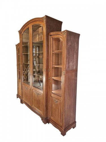 Importante Bibliothèque Art Nouveau "Aux Orchidées" - Mobilier Style Art nouveau