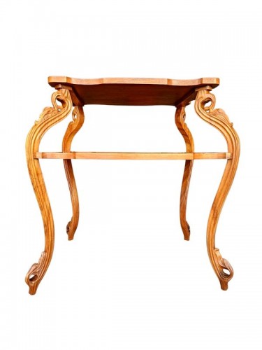 Mobilier Table & Guéridon - Emile Gallé  - Table à thé Art nouveau "Papillon et vases Gallé"