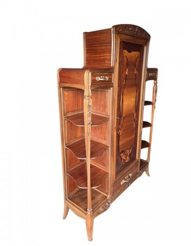 Mobilier Cabinet & Coffre - Louis Majorelle - Cabinet Art nouveau "Chèvrefeuille et Digitales"