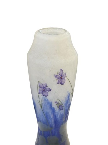 20th century - Daum Nancy – Art Nouveau “Violets” Vase