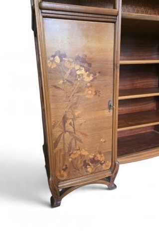 Art nouveau - Louis Majorelle – Art nouveau “Daisies and Butterflies” Display Cabinet