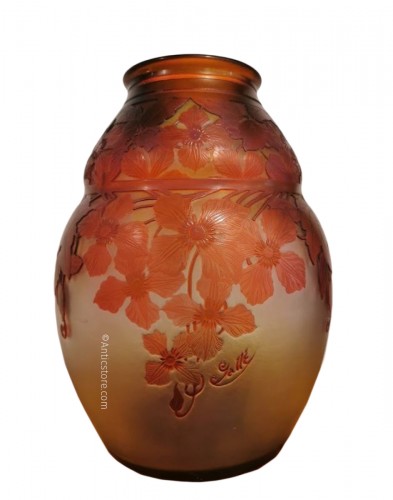 Emile Gallé - Vase " aux clématites"