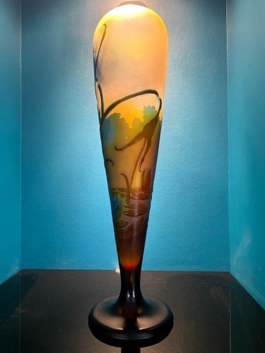 20th century - Emile Gallé - Iris and water lilies vase