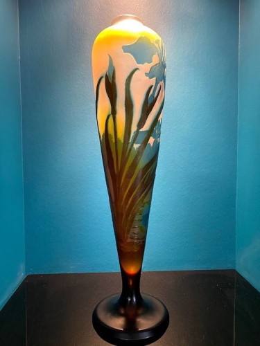 Art nouveau - Emile Gallé - Iris and water lilies vase