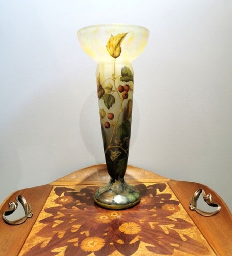 XXe siècle - Daum Nancy -  Vase Aux Baies 