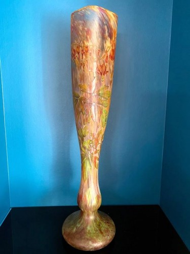 Daum - Important vase Cœurs de marie - Antiquités Art Nouveau