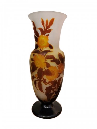 Emile Gallé - Art Nouveau Vase "Aux Camélias