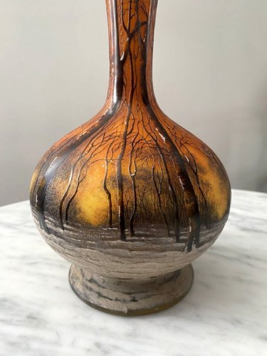 XXe siècle - Vase Daum - Vase  Art Nouveau Arbres sous la neige