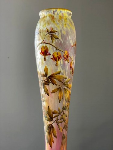 XXe siècle - Daum Nancy - Important Vase Art nouveau Cœurs de Marie