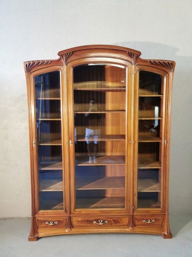 Louis Majorelle - Art Nouveau bookcase - Furniture Style Art nouveau