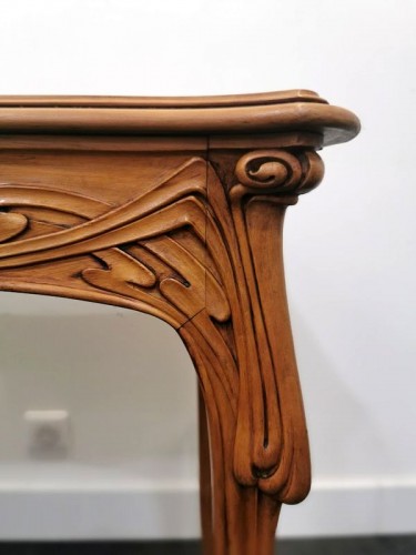 Mobilier Table & Guéridon - Table Art Nouveau "Aux Iris" Attribuée à Edouard Colonna
