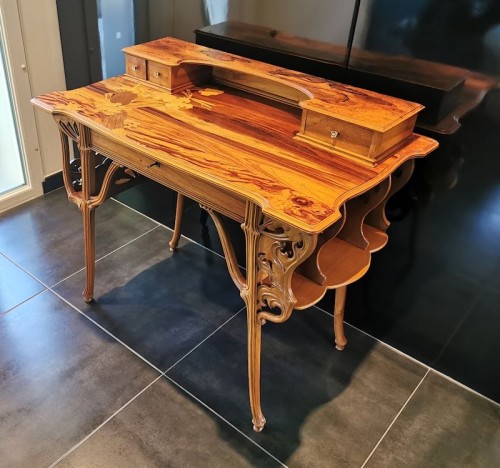 Emile Gallé - Art nouveau desk &quot;Aux ombelles&quot; - Furniture Style Art nouveau