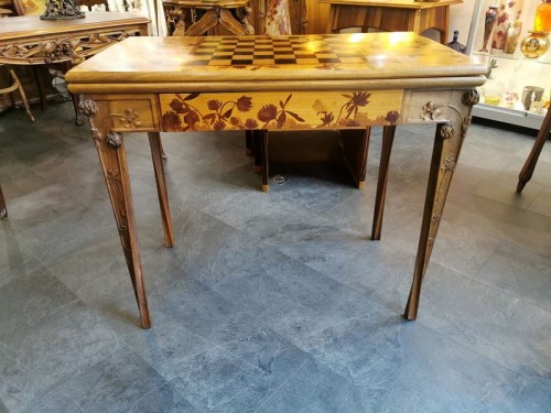 Louis Majorelle - Art nouveau game table &quot;Aux trèfles&quot; - Furniture Style Art nouveau