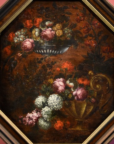Floral Composition, italian school of the 17th century - Paintings & Drawings Style Louis XIV