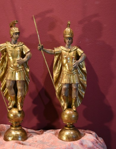 Sculpture Sculpture en Bois - Paire de soldats romains en bois doré - Rome XVIIIe siècle