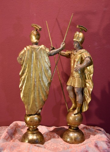 Louis XIV - Paire de soldats romains en bois doré - Rome XVIIIe siècle