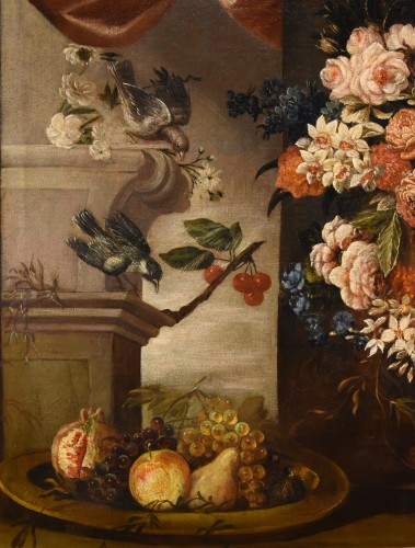 Tableaux et dessins Tableaux XVIIe siècle - Nature morte aux fleurs, fruits et oiseaux - École italienne du 17e siècle