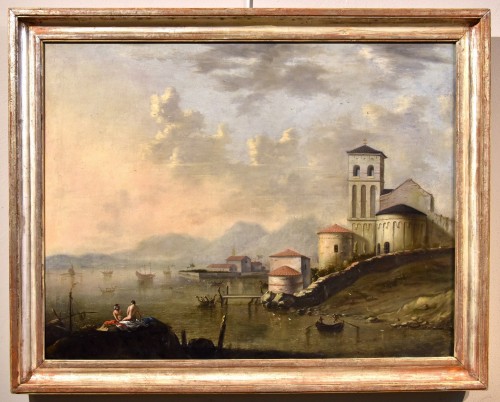 Paysage côtier de la Méditerranée, Peintre Flamand actif en Italie au XVIIIe siècle - Tableaux et dessins Style Louis XV
