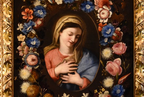 XVIIe siècle - Guirlande de fleurs avec un portrait de la Vierge, École italienne du 17e siècle