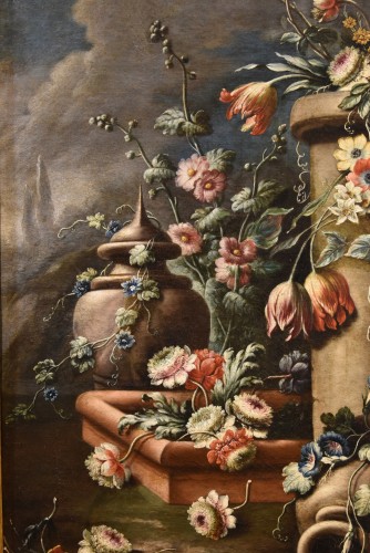 Nature morte avec compositions florales dans un jardin, Francesco Lavagna (1684 - 1724) - Antichità Castelbarco