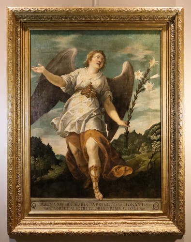 L'ange annonciateur, école espagnole du 17e siècle attribué à Bartolomé Román (vers 1587 –1647) - Tableaux et dessins Style Louis XIII