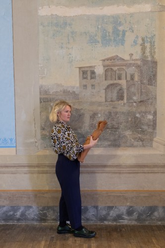 20th century - Giorgio Rossi (1894–1981) Woman with Flowers on Head, 1946