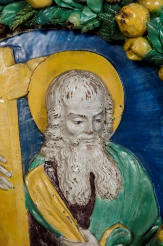 Céramiques, Porcelaines  - Santi Buglioni (1494 - 1576), Tondo en terre cuite représentant Saint André