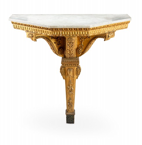 Hanging console in carved and gilded wood with neoclassical motifs, 18 th