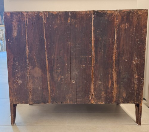 Rosewood veneered chest of drawers, Sicily, mid-18th century - Furniture Style Louis XVI