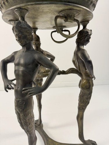 Burnished bronze flowerpot, 19th century - Decorative Objects Style 