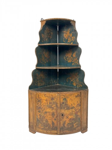 Hanging corner cabinet, Piedmont, 18th century