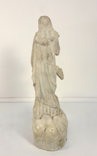 Sculpture Sculpture en Marbre - « Vierge en prière », anonyme du XVIIIe siècle 