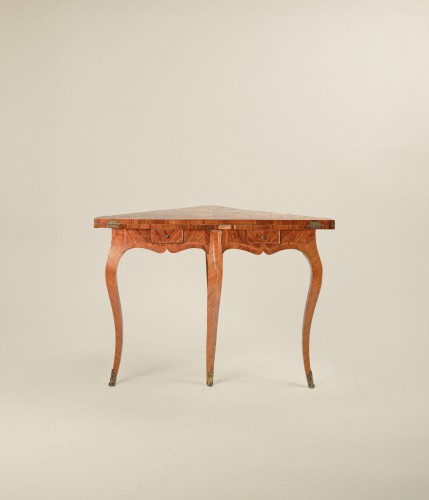 Furniture  - Folding coffee table veneered in bois de rose, Genoa 18th century
