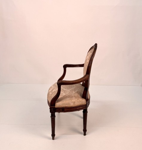 Seating  - Set of four walnut armchairs, Piedmont late 18th century