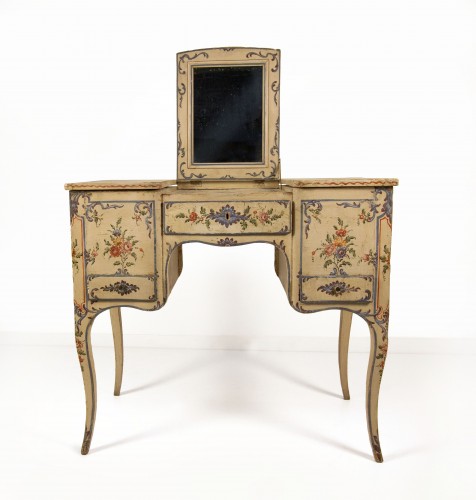 Lacquered wood dressing table, Genoa18th century - Furniture Style Louis XV