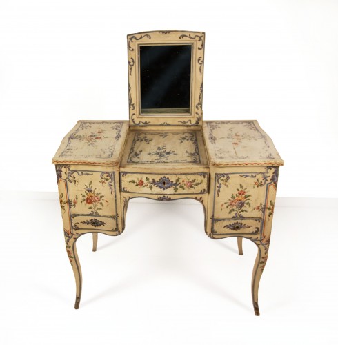 Furniture  - Lacquered wood dressing table, Genoa18th century