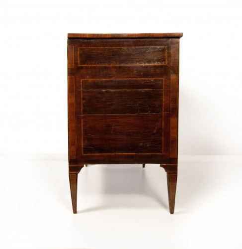 Chest of drawers veneered in rosewood, various woods, late 18th/early 19th  - 