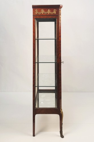 Furniture  - Showcase veneered in bois de rose, France early 20th century