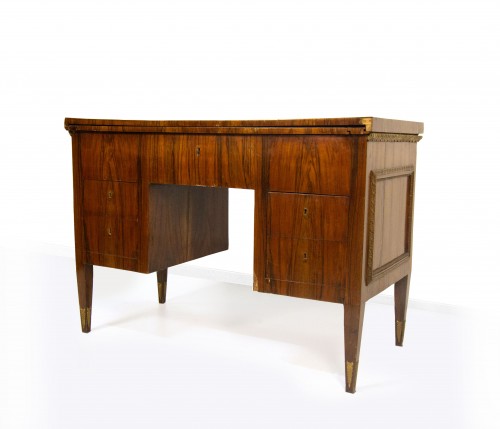 Rosewood veneered desk, Italy early 19th century - Furniture Style 