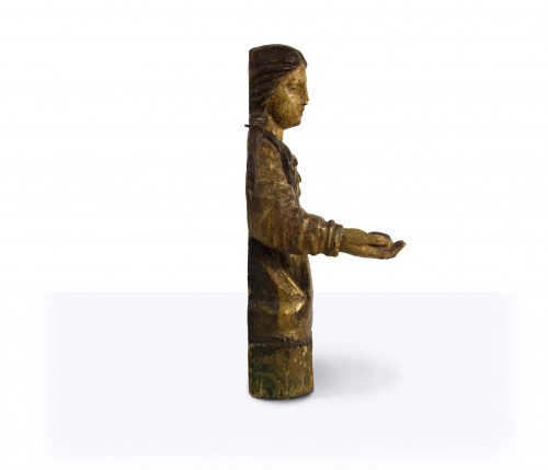 XVIIe siècle - Sculpture-reliquaire en bois sculpté, laqué et doré, du XVIIe siècle